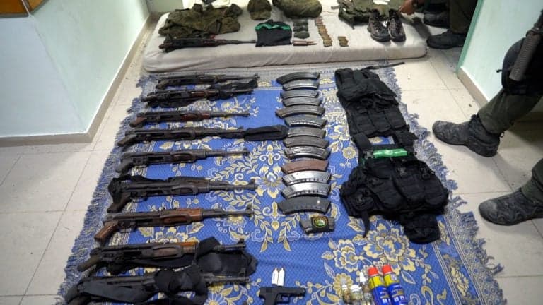 The weapons found in Shifa The weapons found in Shifa