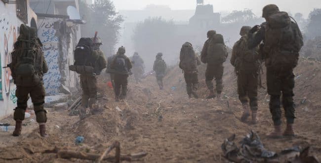 Nachal soldiers in action. Nachal soldiers in action.