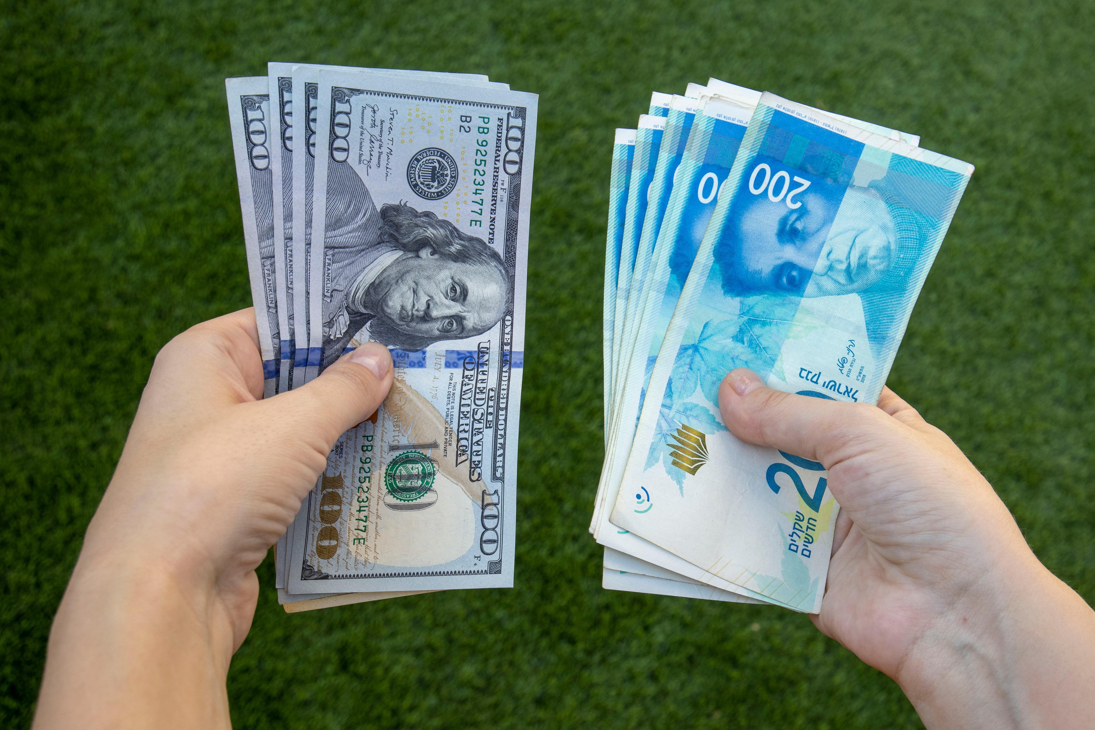 Shekel rises against the dollar.
