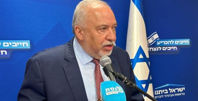 Liberman at party meeting Liberman at party meeting