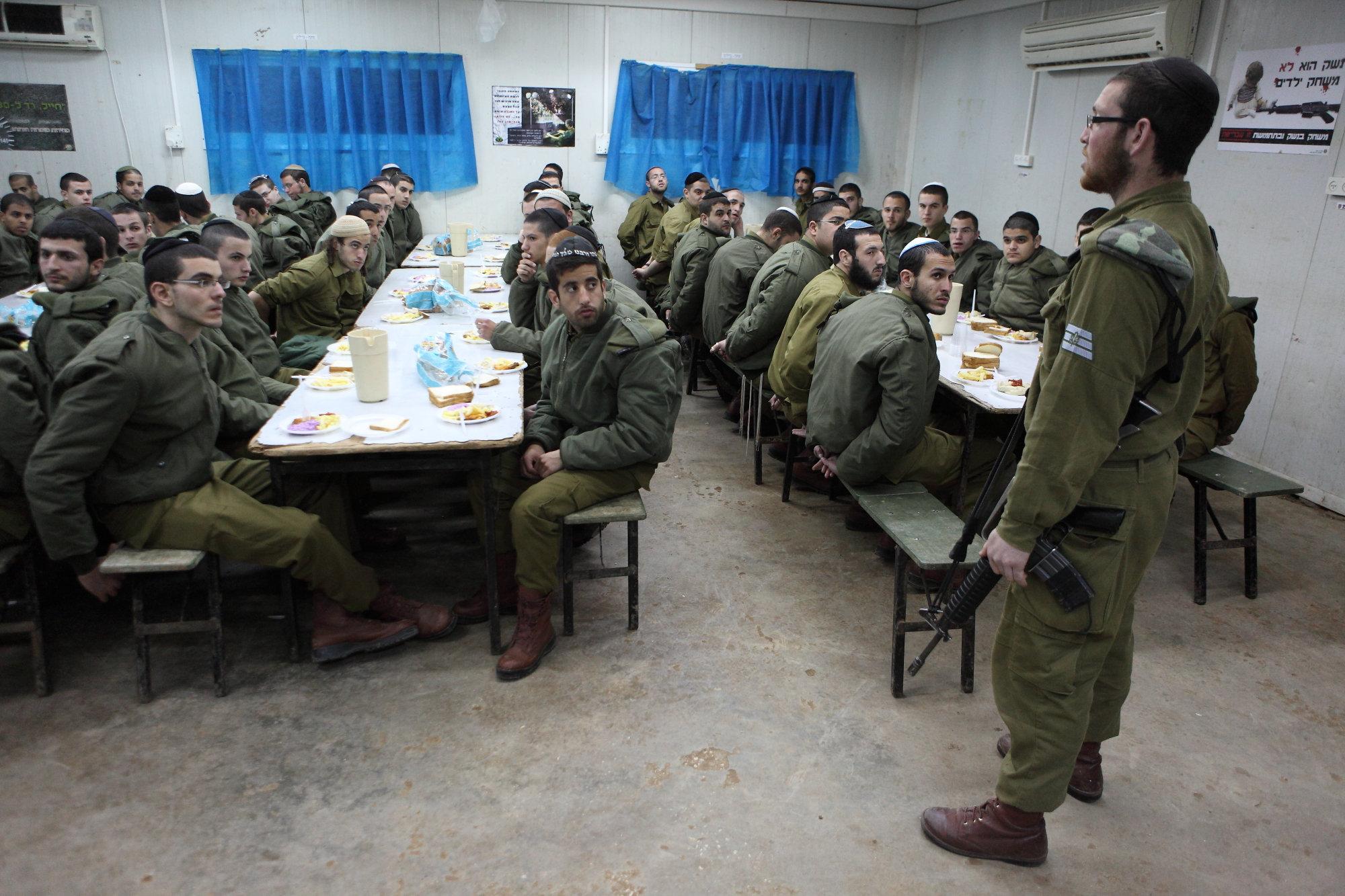 Nachal Charedi soldiers.