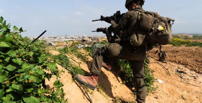 Netzach Yehudah Battalion in action in the Gaza Strip.