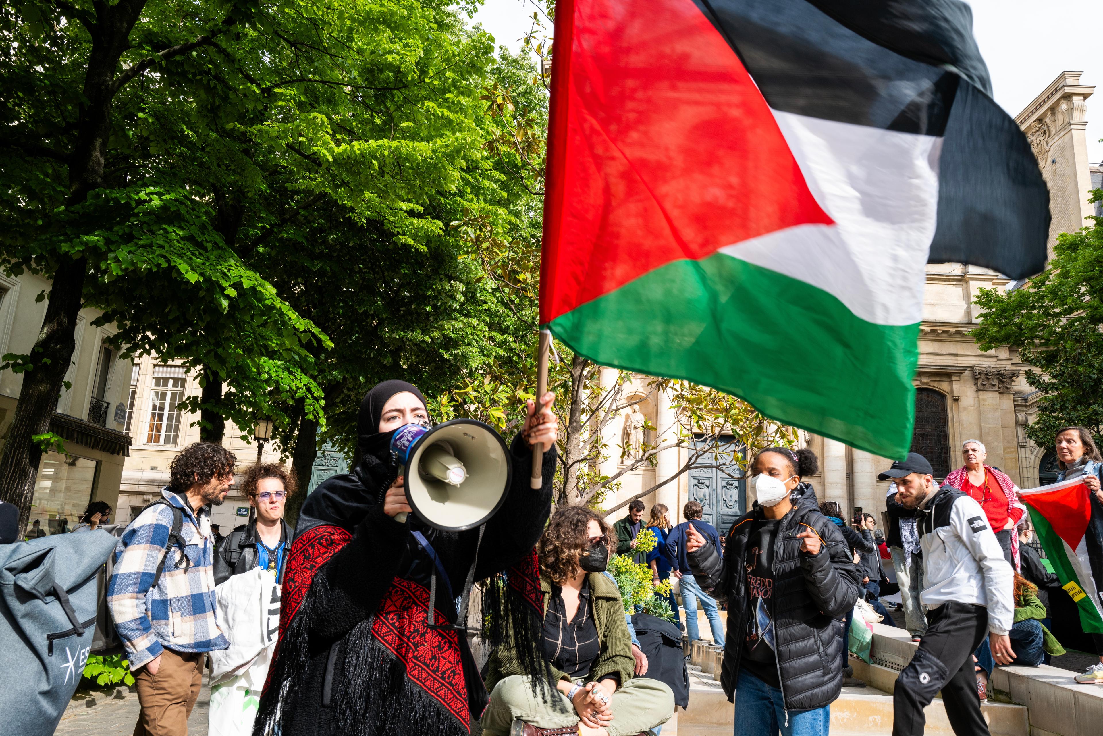 Antisemitism increasing along with pro-Palestinian sentiment. Antisemitism increasing along with pro-Palestinian sentiment.