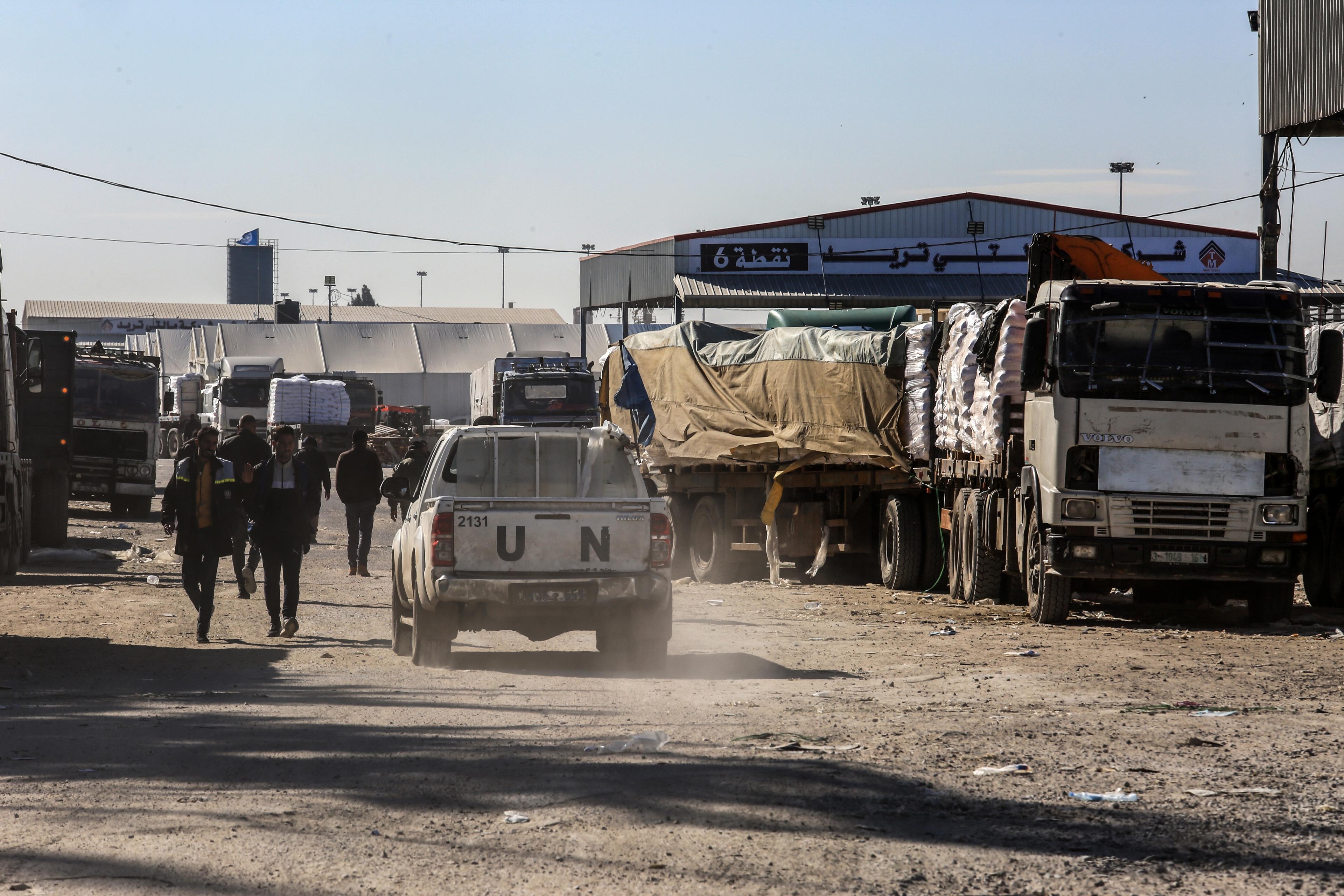 loaded with international aid enter Gaza through Kerem Shalom crossing. loaded with international aid enter Gaza through Kerem Shalom crossing.