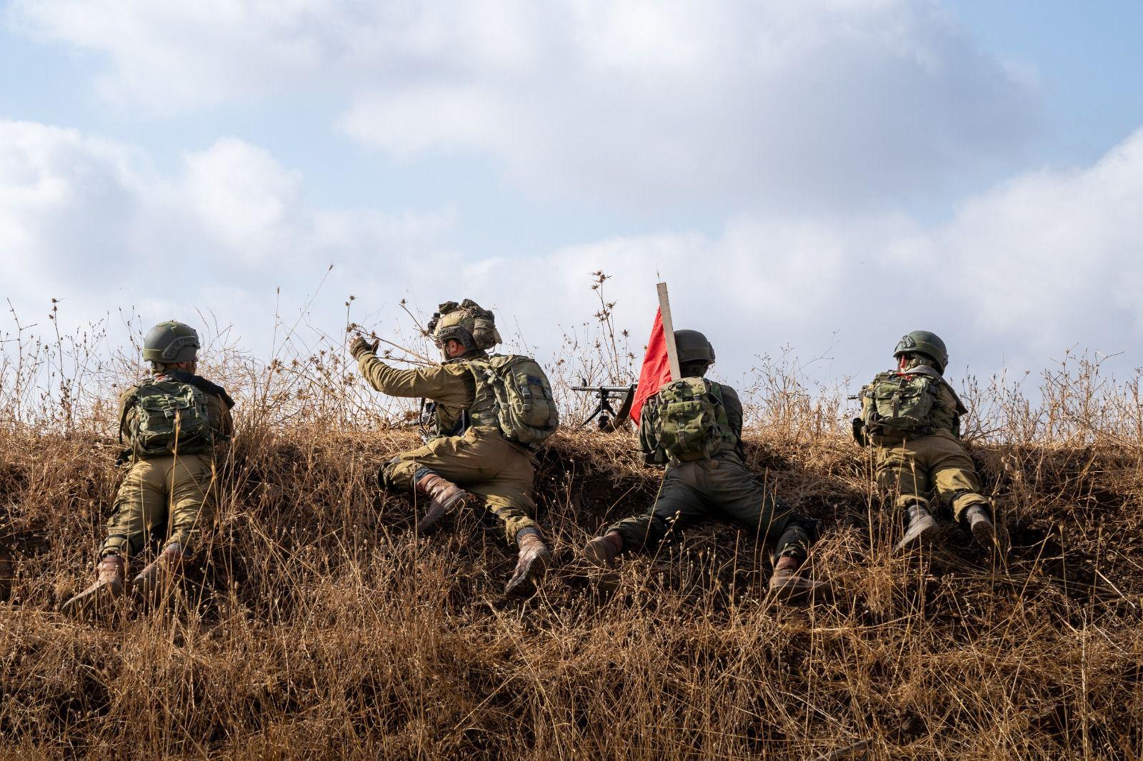 IDF preparing for war in the north. IDF preparing for war in the north.