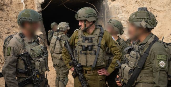 Chief of Staff Halevi visits the Philadelphi corridor in Gaza Chief of Staff Halevi visits the Philadelphi corridor in Gaza