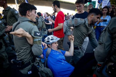 Israelis clash with police during a protest calling for the release of Israelis held kidnapped by Hamas terrorists in Gaza, at the entrance to Jerusalem September 1, 2024 Israelis clash with police during a protest calling for the release of Israelis held kidnapped by Hamas terrorists in Gaza, at the entrance to Jerusalem September 1, 2024