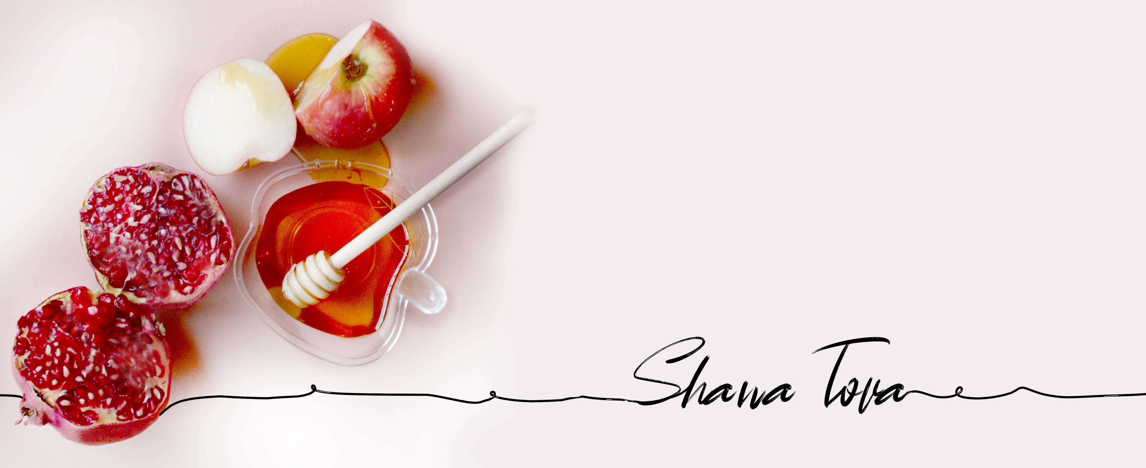 Rosh Hashonah- apples dipped in honey Rosh Hashonah- apples dipped in honey