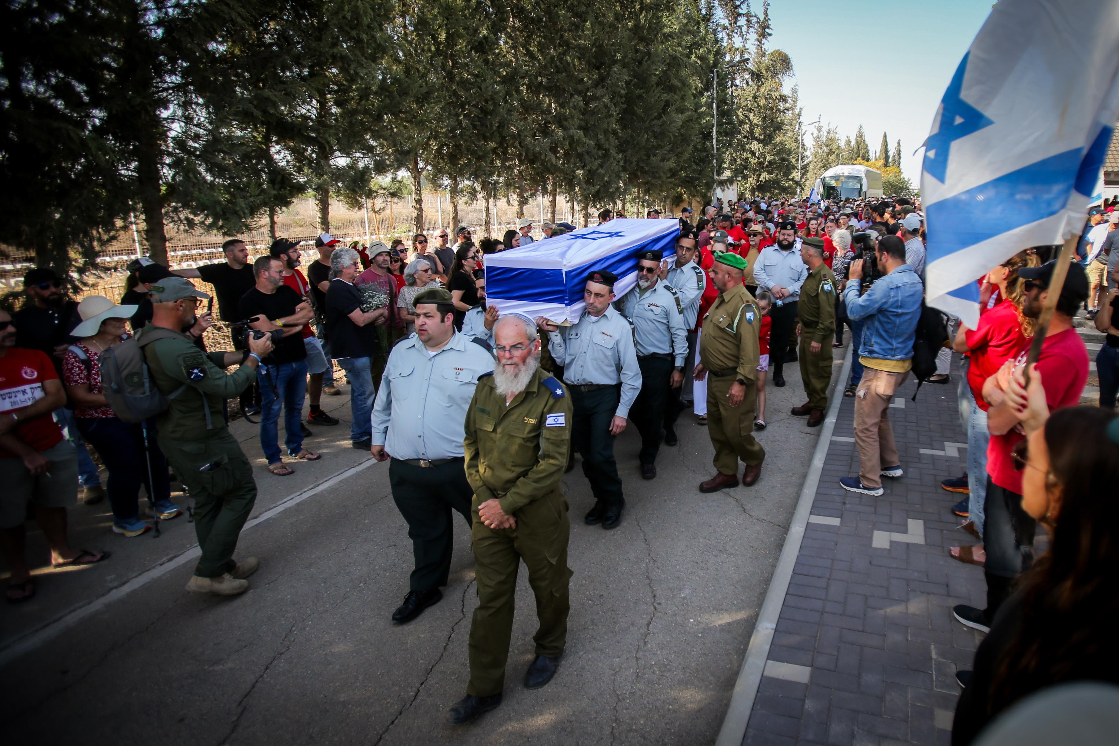 Funeral of Warrant officer (res.) Omri Lotan, at HaMesila Alternative Cemetery in Hefer Valley, on October 27, 2024. He fell in battle in southern Lebanon. Funeral of Warrant officer (res.) Omri Lotan, at HaMesila Alternative Cemetery in Hefer Valley, on October 27, 2024. He fell in battle in southern Lebanon.