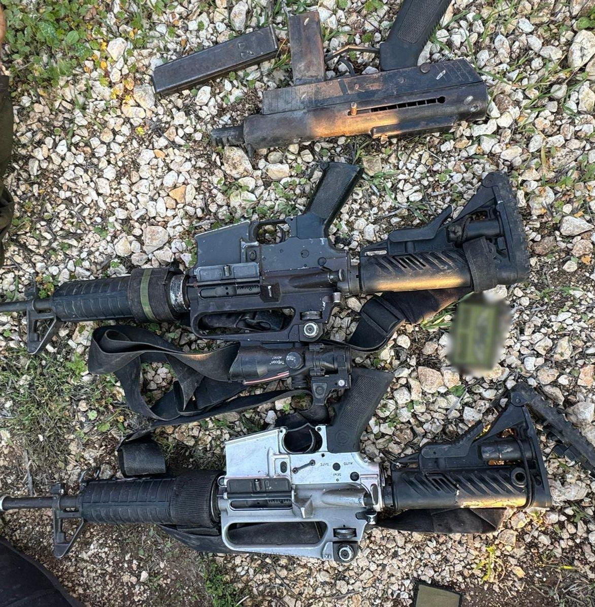 The weapons found on the eliminated terrorists The weapons found on the eliminated terrorists