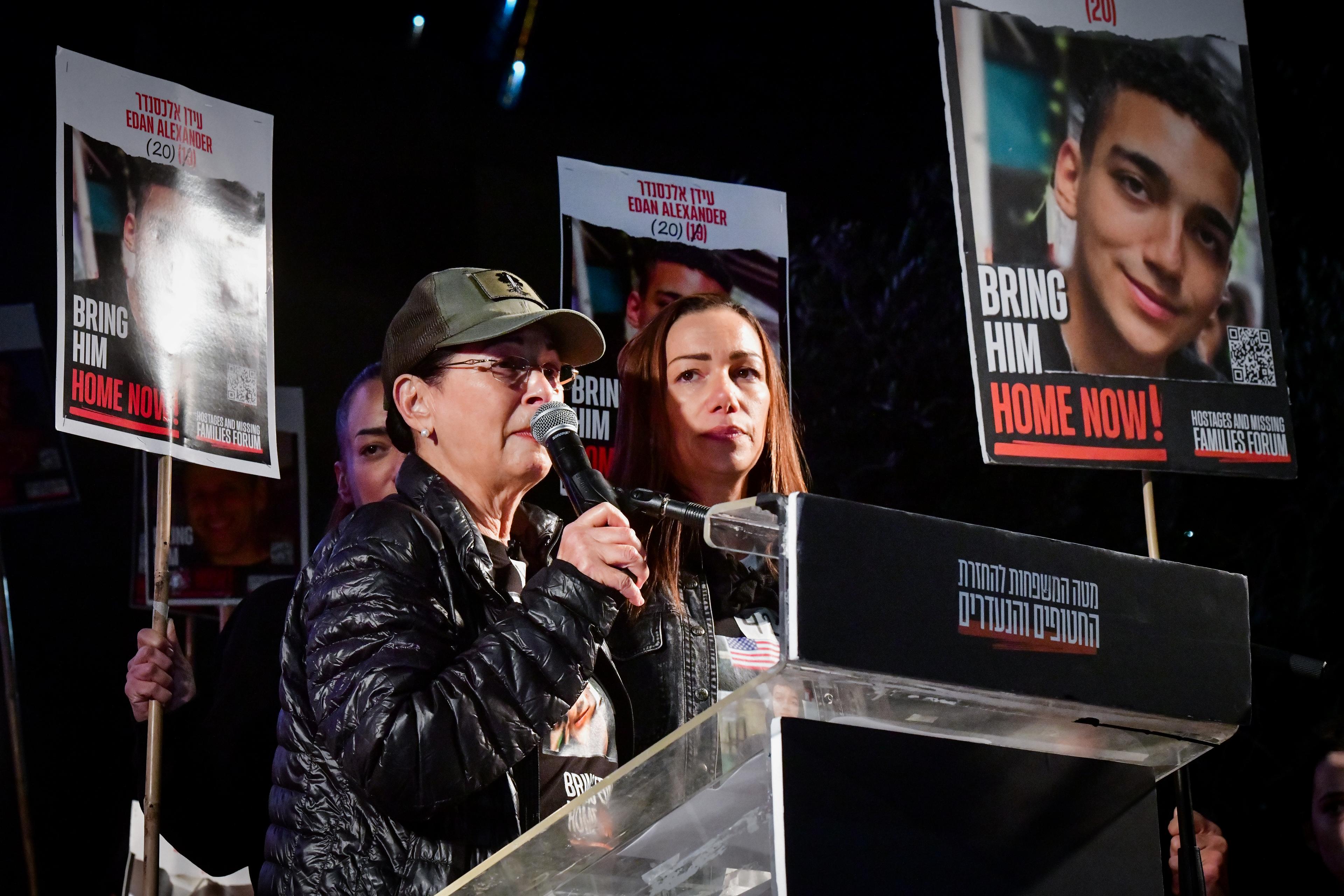 Protest for the hostages. Protest for the hostages.