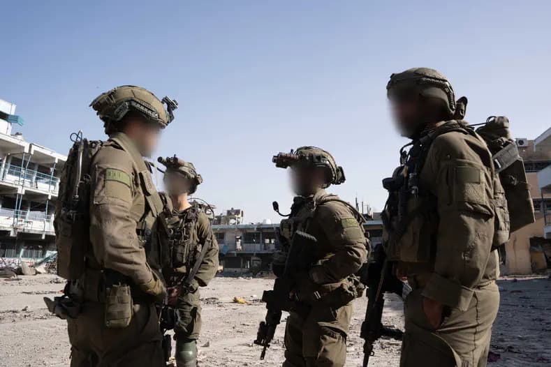 Terrorists captured in Jabaliya by IDF forces Terrorists captured in Jabaliya by IDF forces