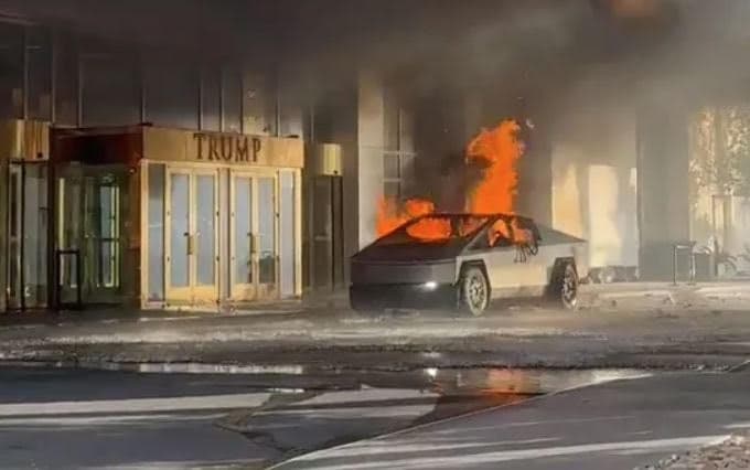 Photo from the scene outside the Trump Hotel