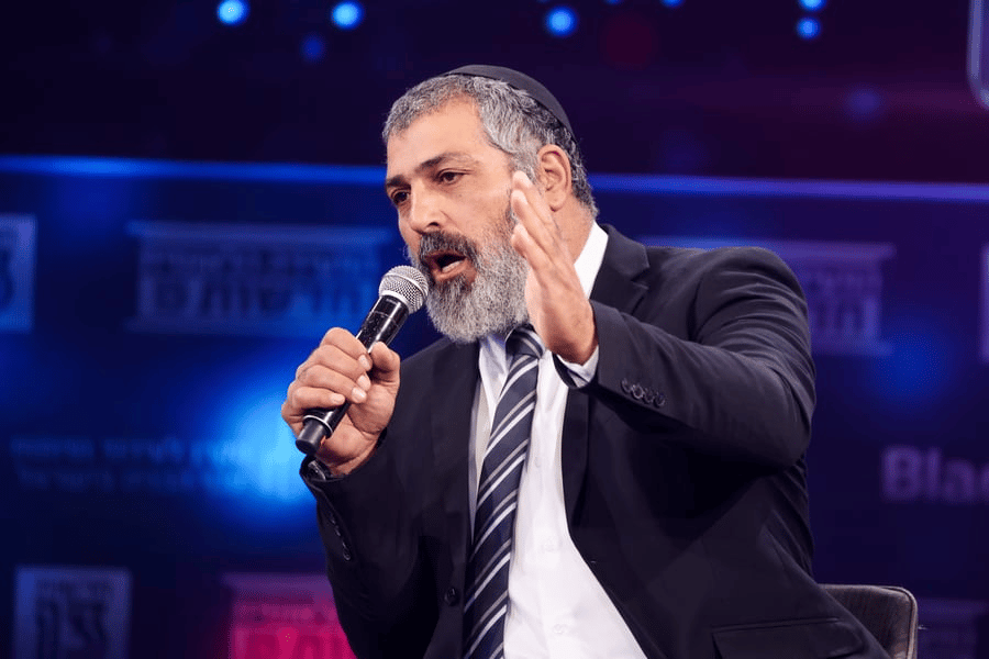 Zvi Yehezkeli