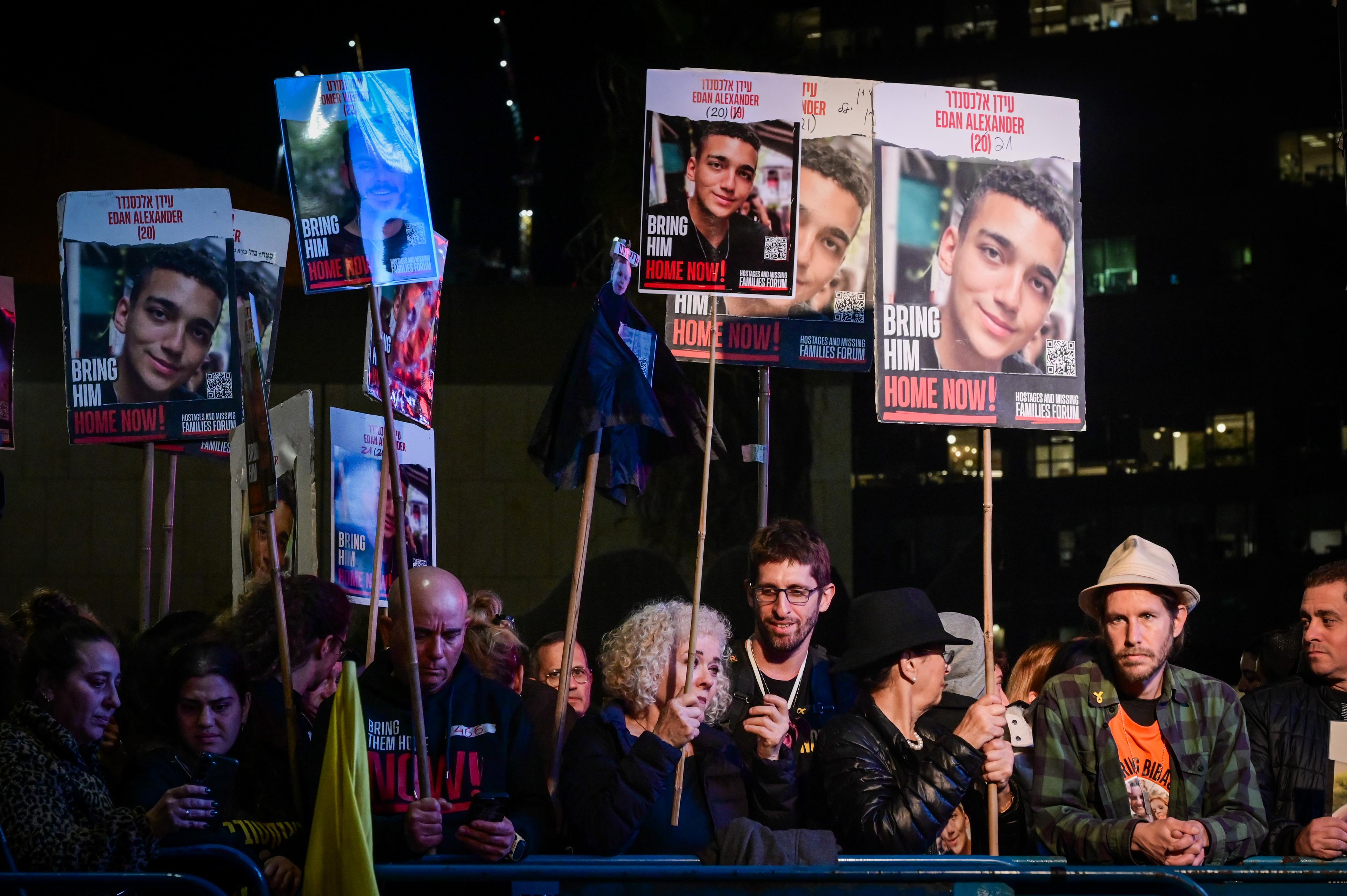 Protest for the hostages. Protest for the hostages.
