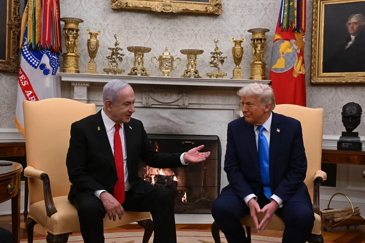 Benjamin Netanyahu meets with President Donald Trump