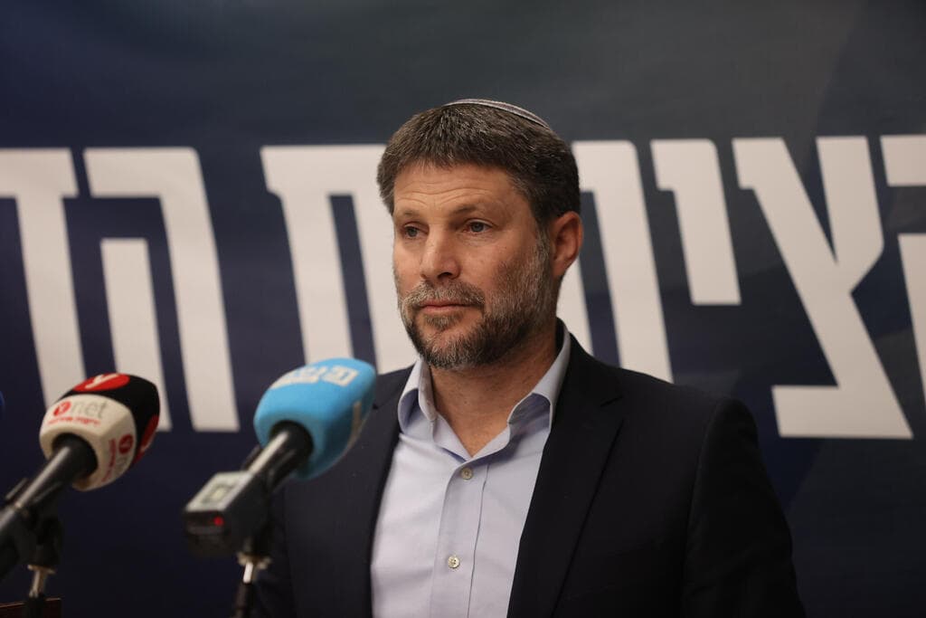 Smotrich: "Would You Sign a Deal To Keep Hitler In Power?"