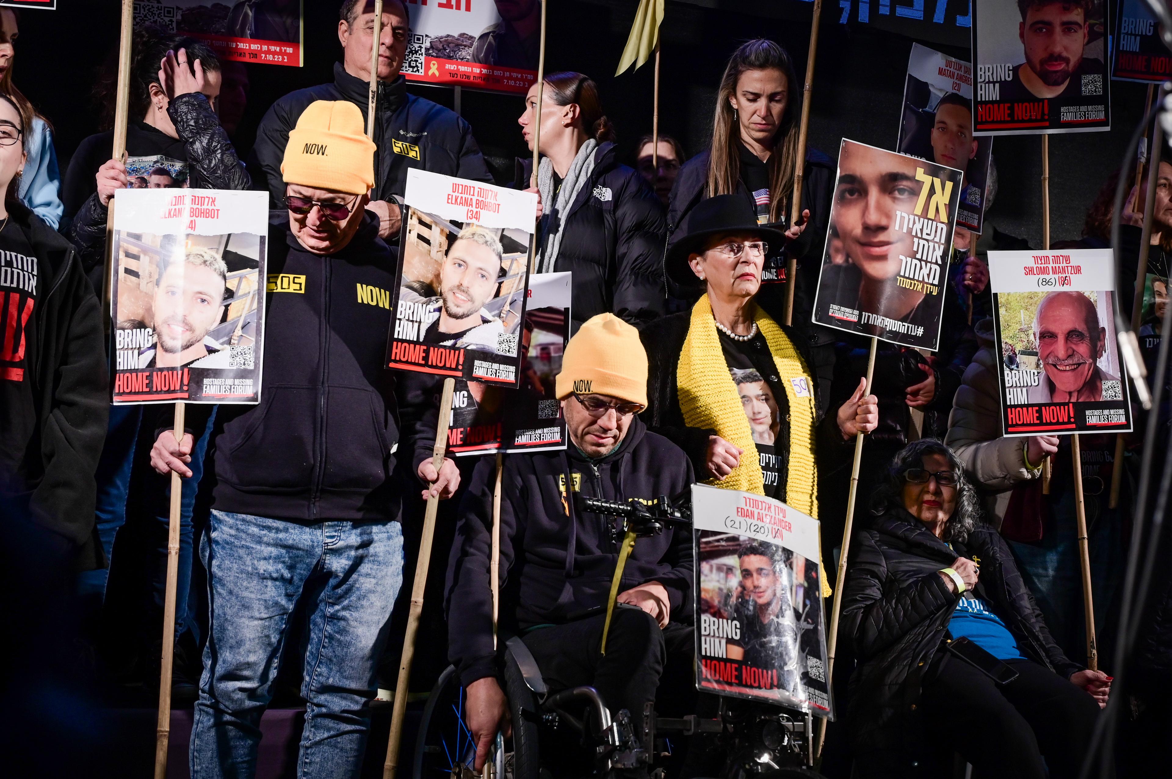 Protest for the hostages. Protest for the hostages.