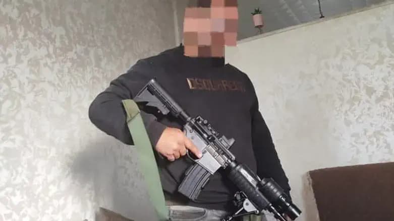Picture of the Lawyer with a weapon