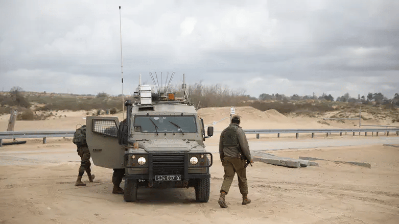 IDF on Zikim beach