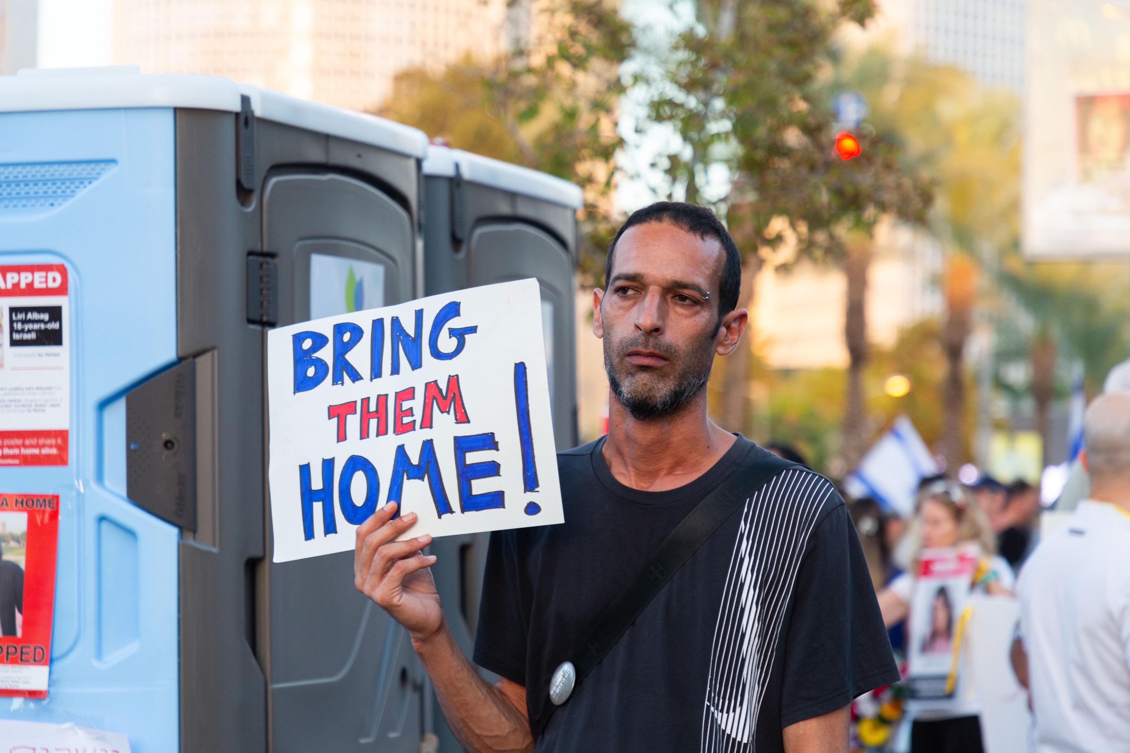 Hostage brother's heartbreaking revelation: "We have no idea if Hamas killed my brother"