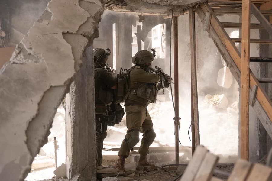 IDF soldiers operating in southern Gaza Strip