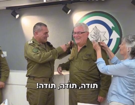 IDF Chief Surprises 80-Year-Old Reservist with Brigadier General Rank | WATCH