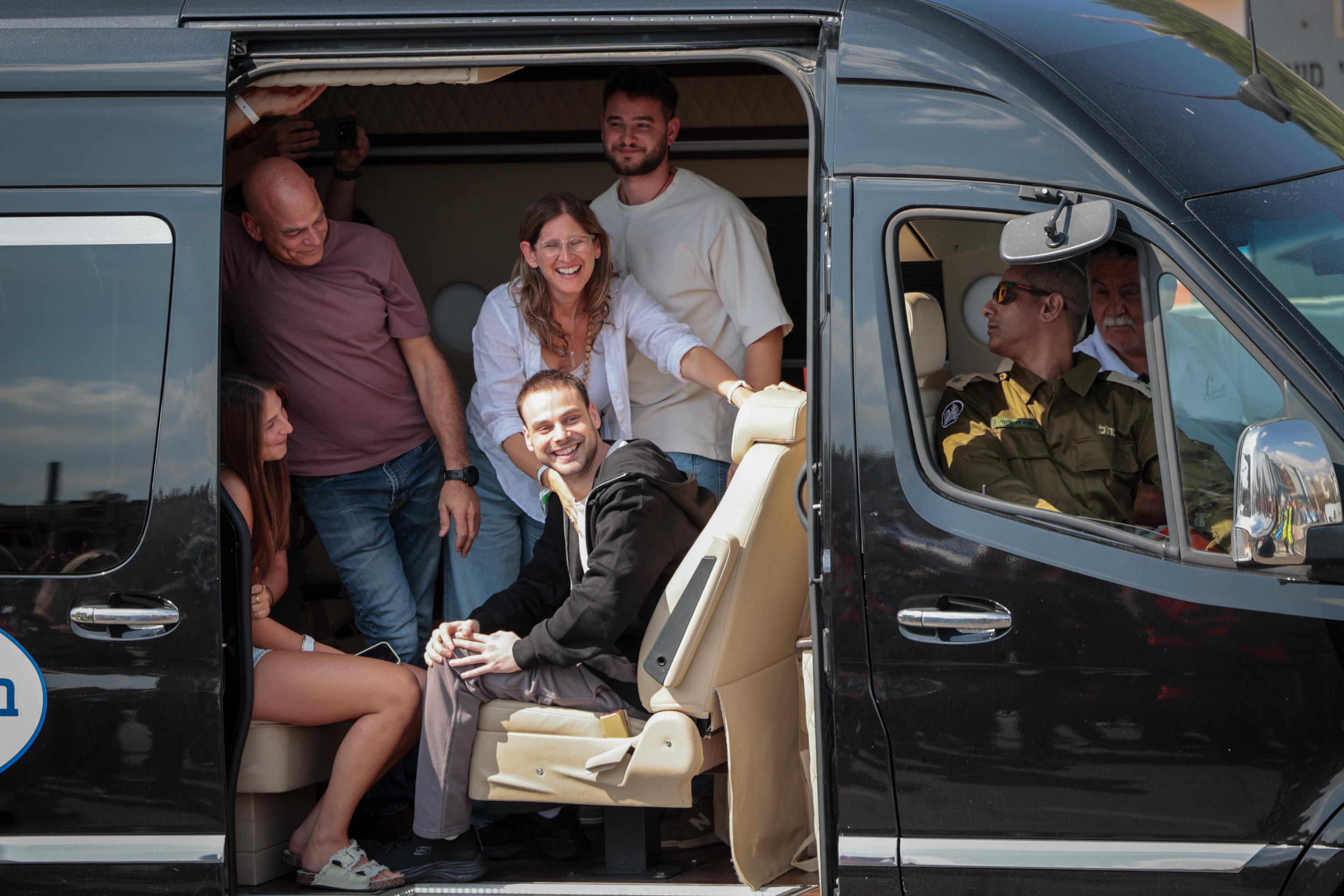 Released hostage Alon Ohel arrives to Beilinson hospital, October 13, 2025. 