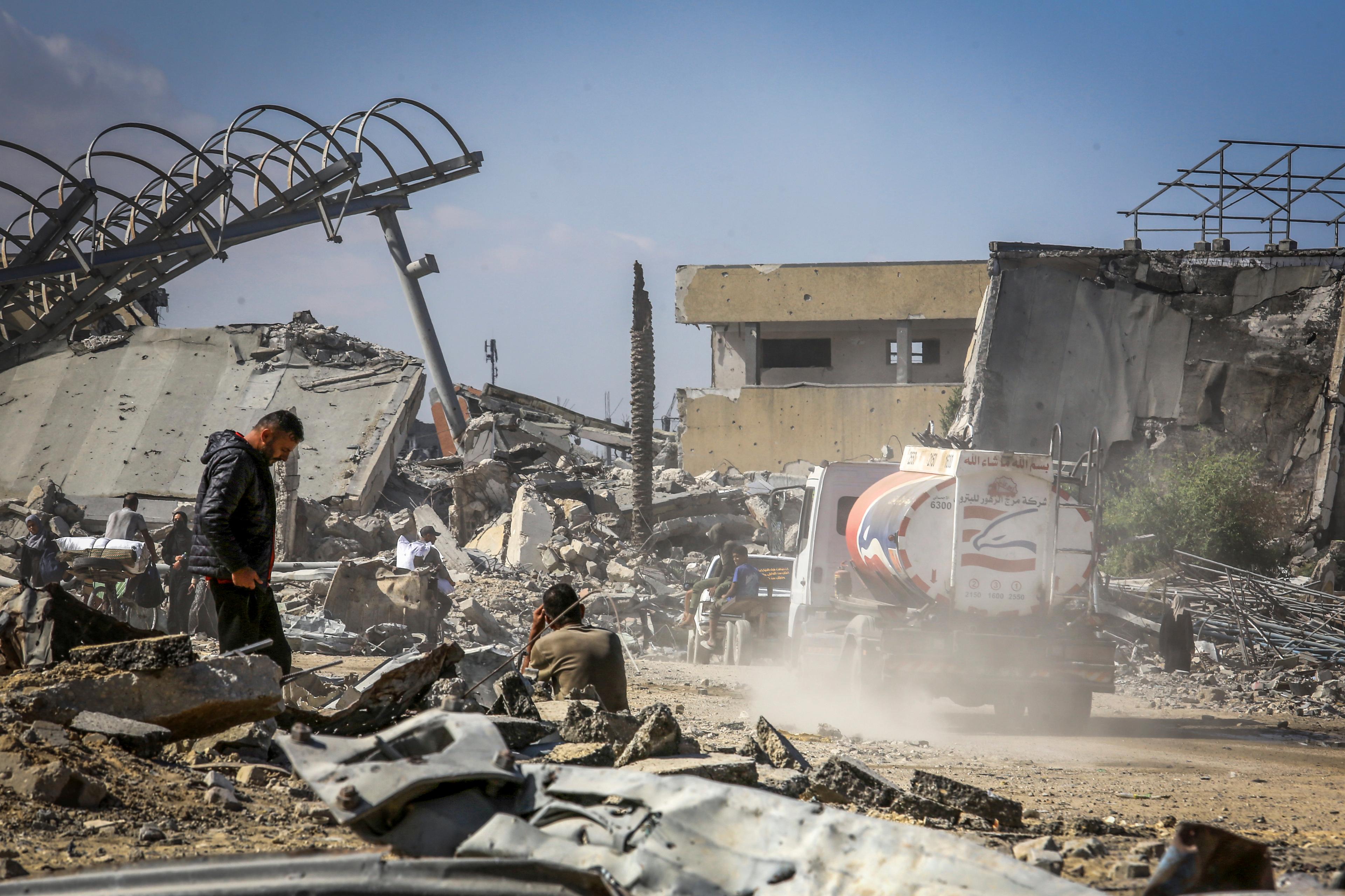 Kerem Shalom Crossing, in Khan Yunis, in the southern Gaza Strip, October 15, 2025. 