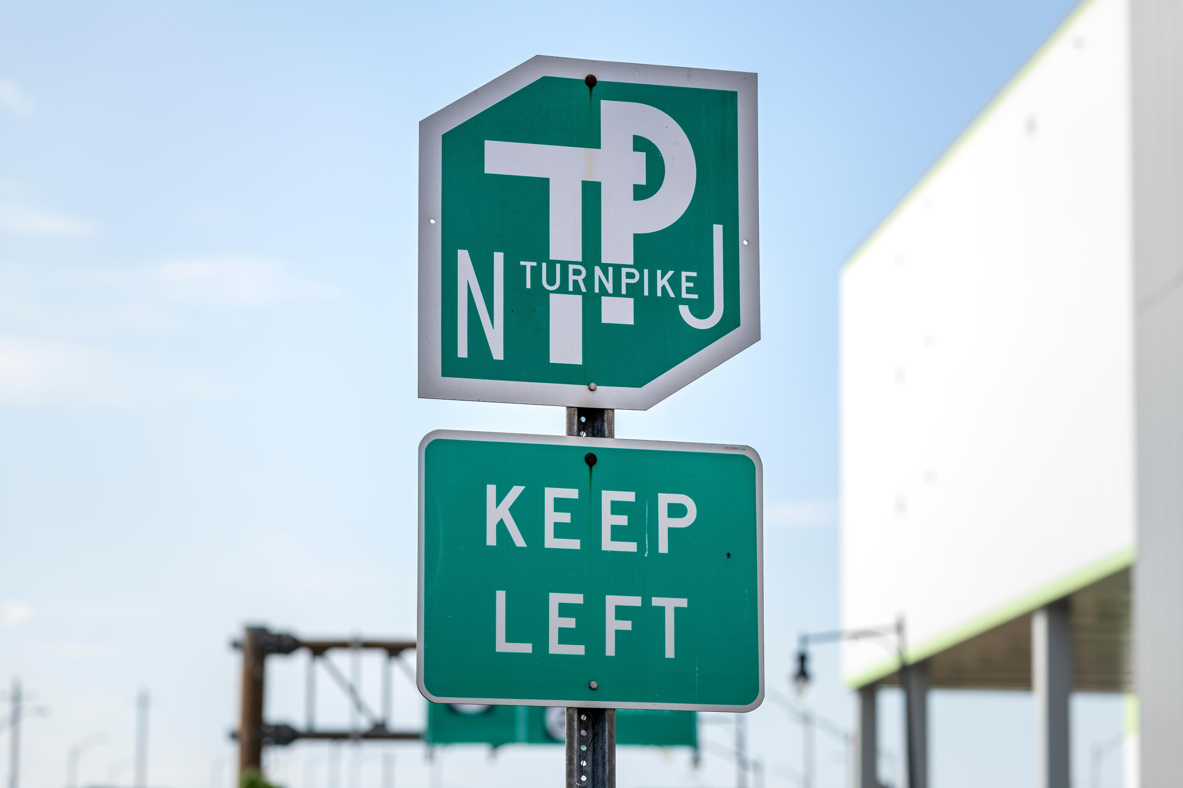 NJ Turnpike sign