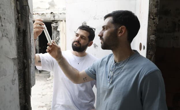 Twin siblings Gali and Ziv Berman
