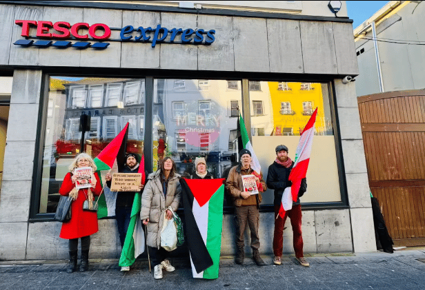 Tesco Under Siege: BDS Bullies Demand Supermarket Reward Worker Who Refused to Handle Israeli Produce