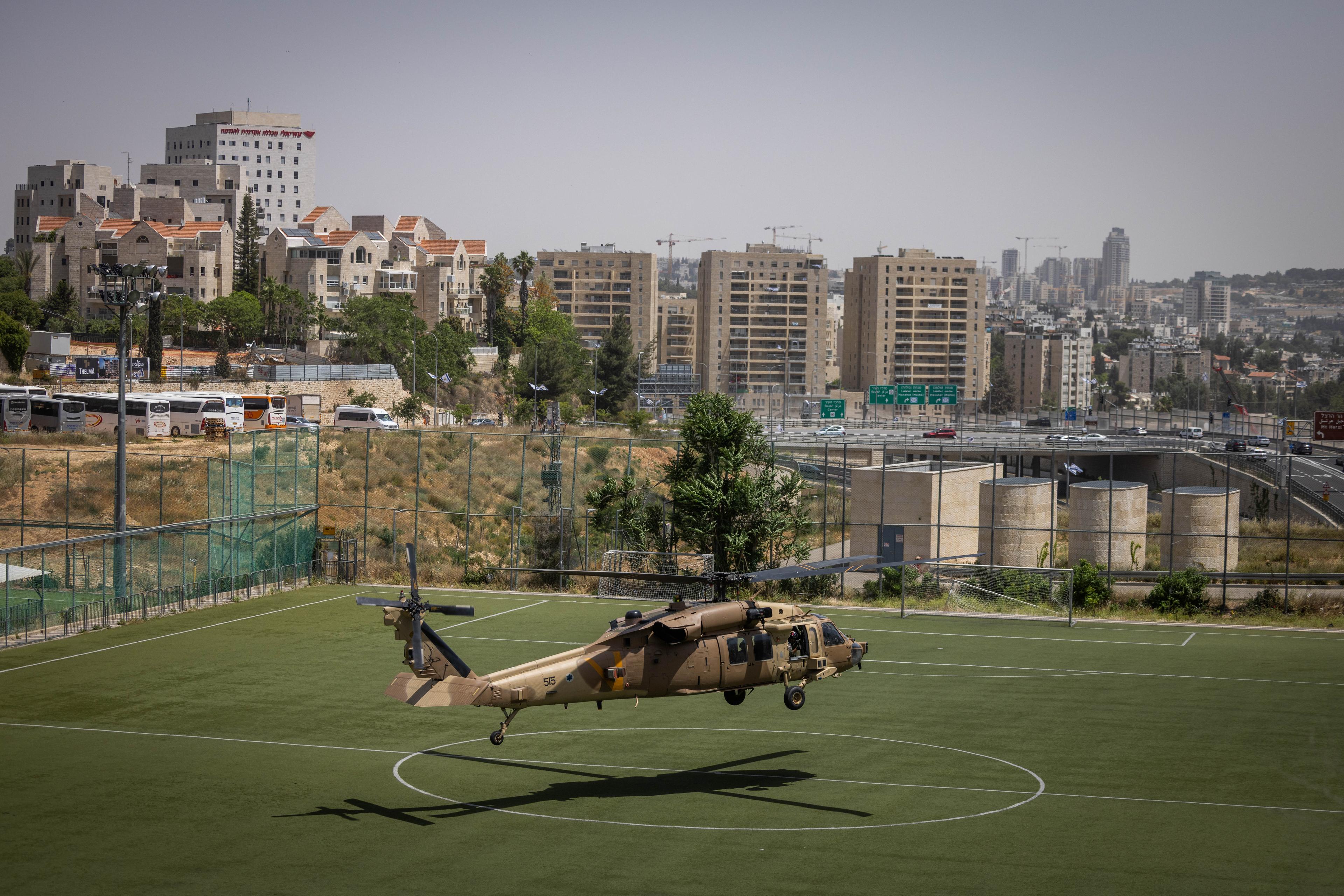 Helicopter lands with wounded IDF soldiers, May 2025