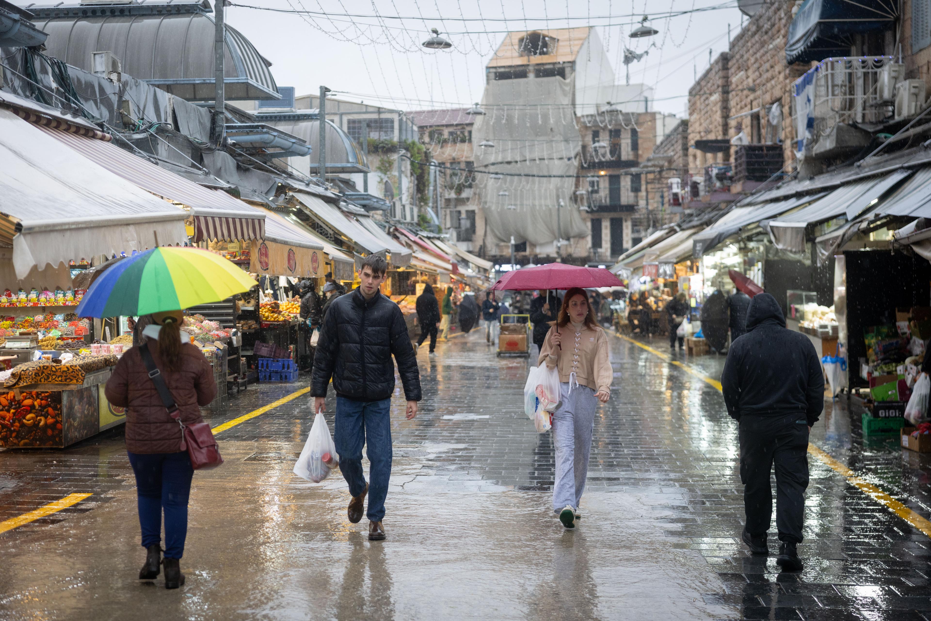 Storm Byron hits Israel, December 11, 2025