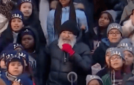 Mandy Patinkin singing at Zohran Mamdani's inauguration