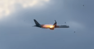 Condor Plane Makes Emergency Landing, August 16 2025